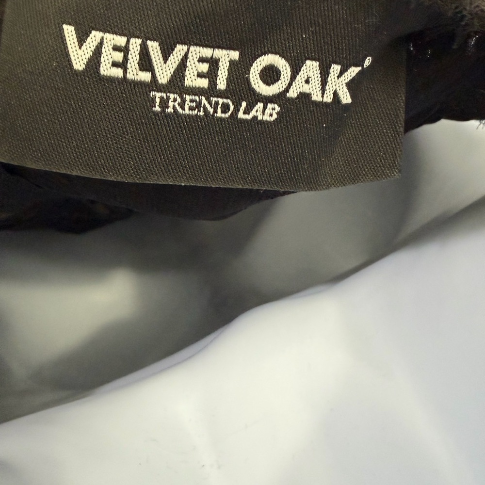 Velvet Black and Gold Sequin Floral Top - Picture 4 of 5